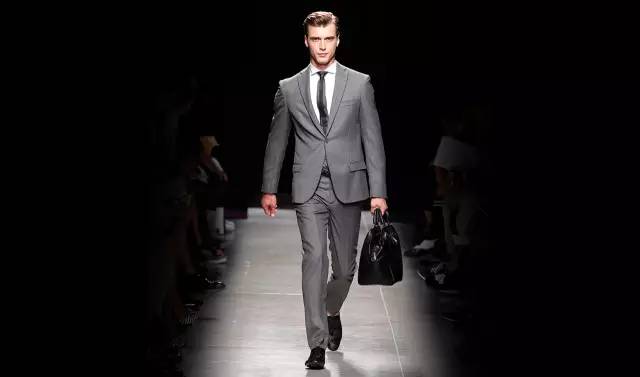 zara卖的男装还是女装,zara的衣服为什么微商都在便宜卖