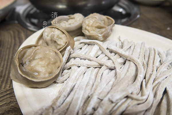 韩国济州岛最好吃的糕点美食,济州岛马肉