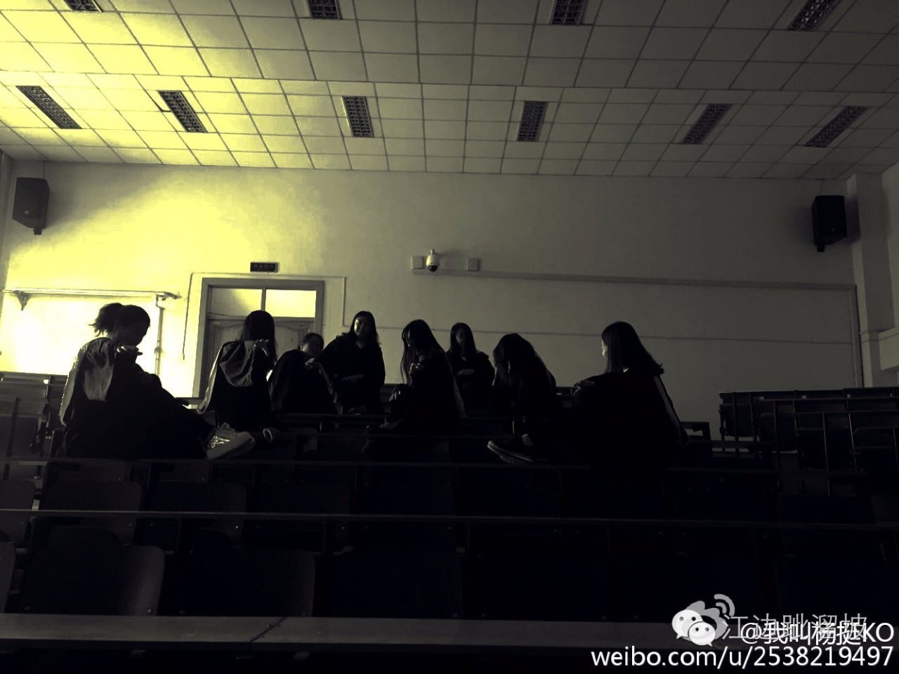 北华大学毕业照如此多彩看咱吉林学生多有才