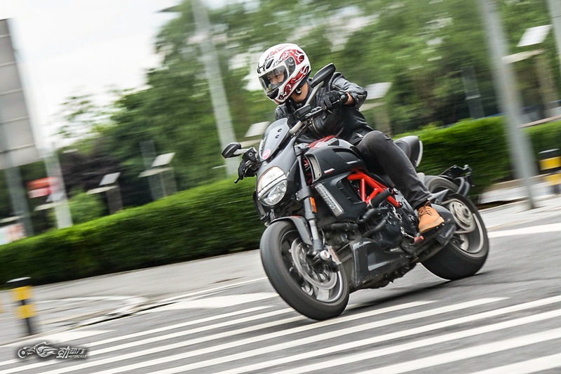 2019款杜卡迪大魔鬼diavel,2021款杜卡迪diavel评测