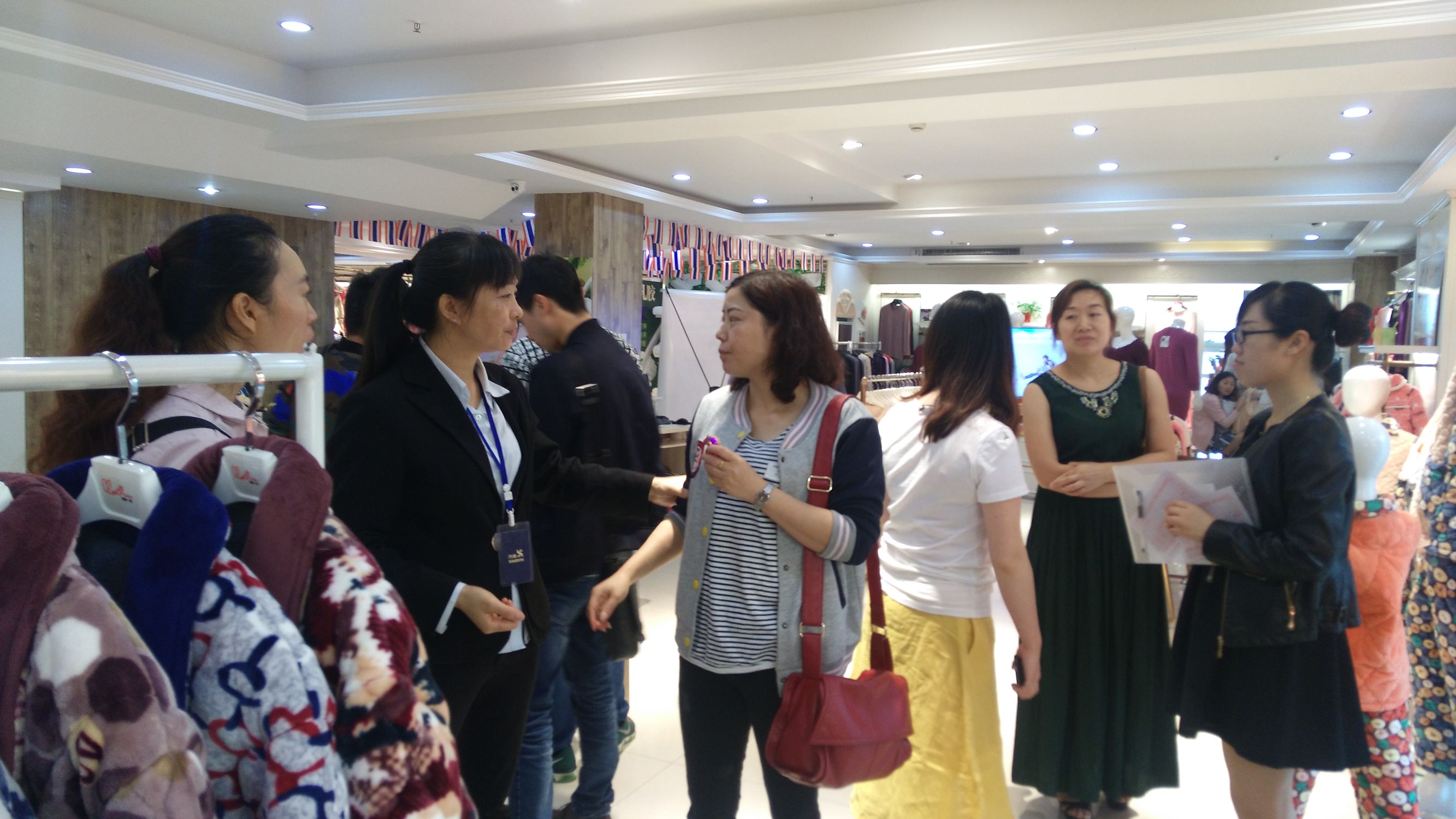 taipatex泰国进口乳胶枕怎么样 (泰国新款新皇乳胶枕)