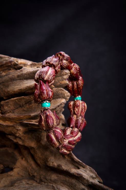 佩戴金刚菩提有什么讲究,佩戴菩提吊坠有什么讲究