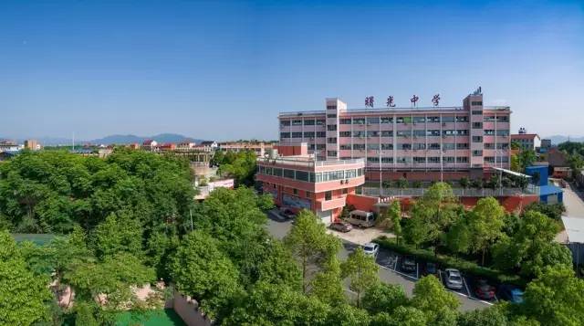 分数不高很迷茫,分数不够上名校