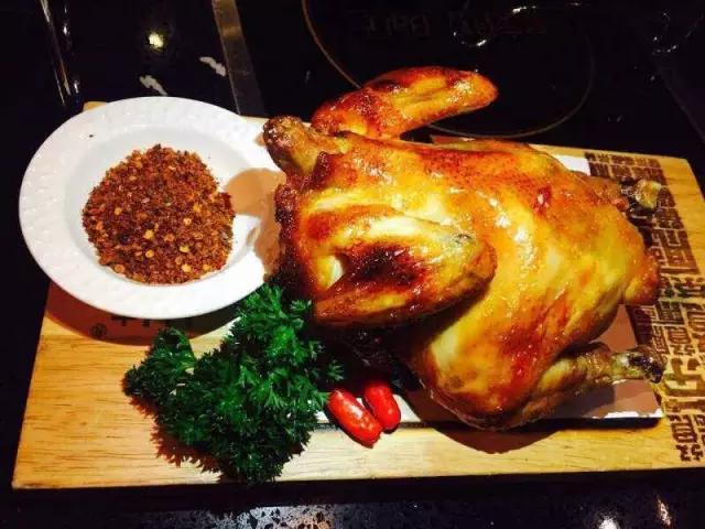 昆明酒吧嗨爆全场,昆明嗨到爆的酒吧