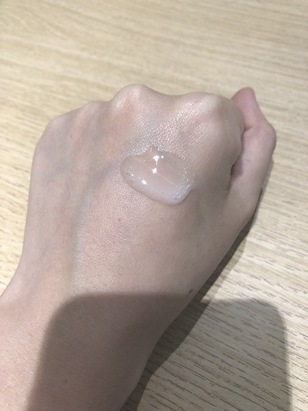 资生堂樱花精华，守护樱花般的粉嫩透白肌！