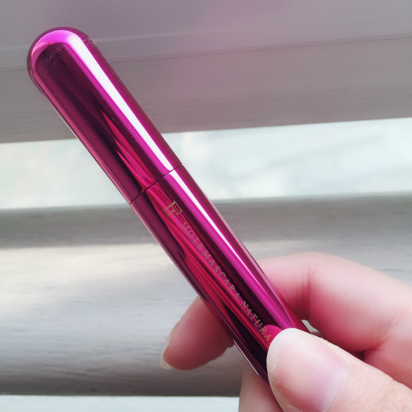 有一天，我的睫毛开了花