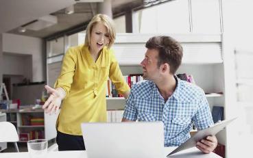 去看魔兽电影,看魔兽的顺序