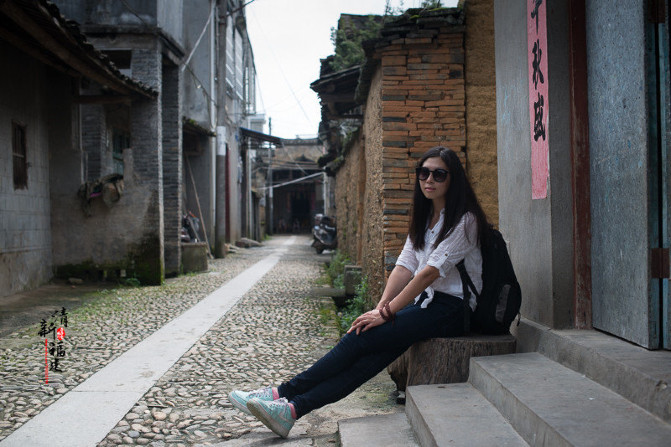 杞诲鏃呰,杞诲鍑鸿