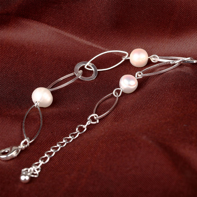 气质优雅怎么养成,举手投足体现人的气质素养