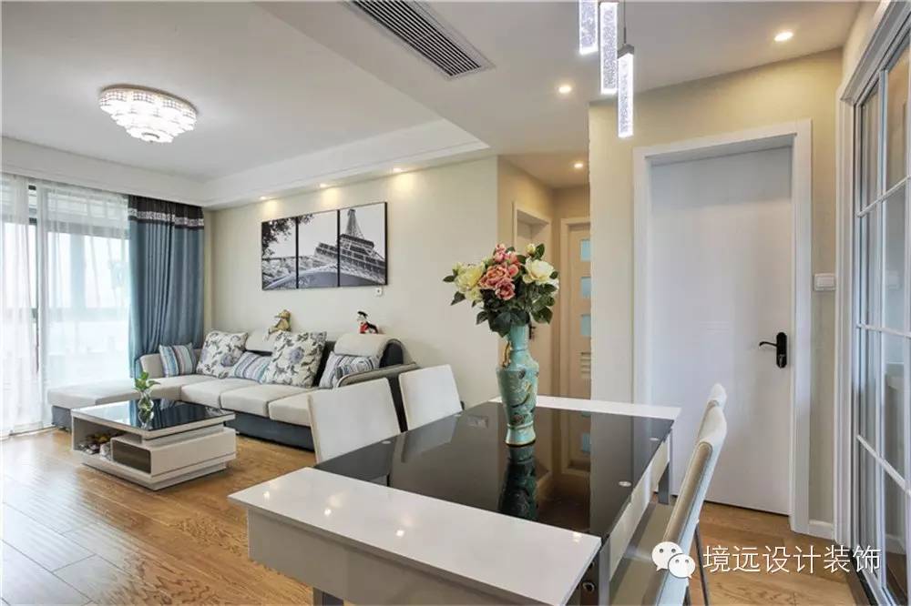 作品赏析:简单地手法,现代的气息——汤臣豪园