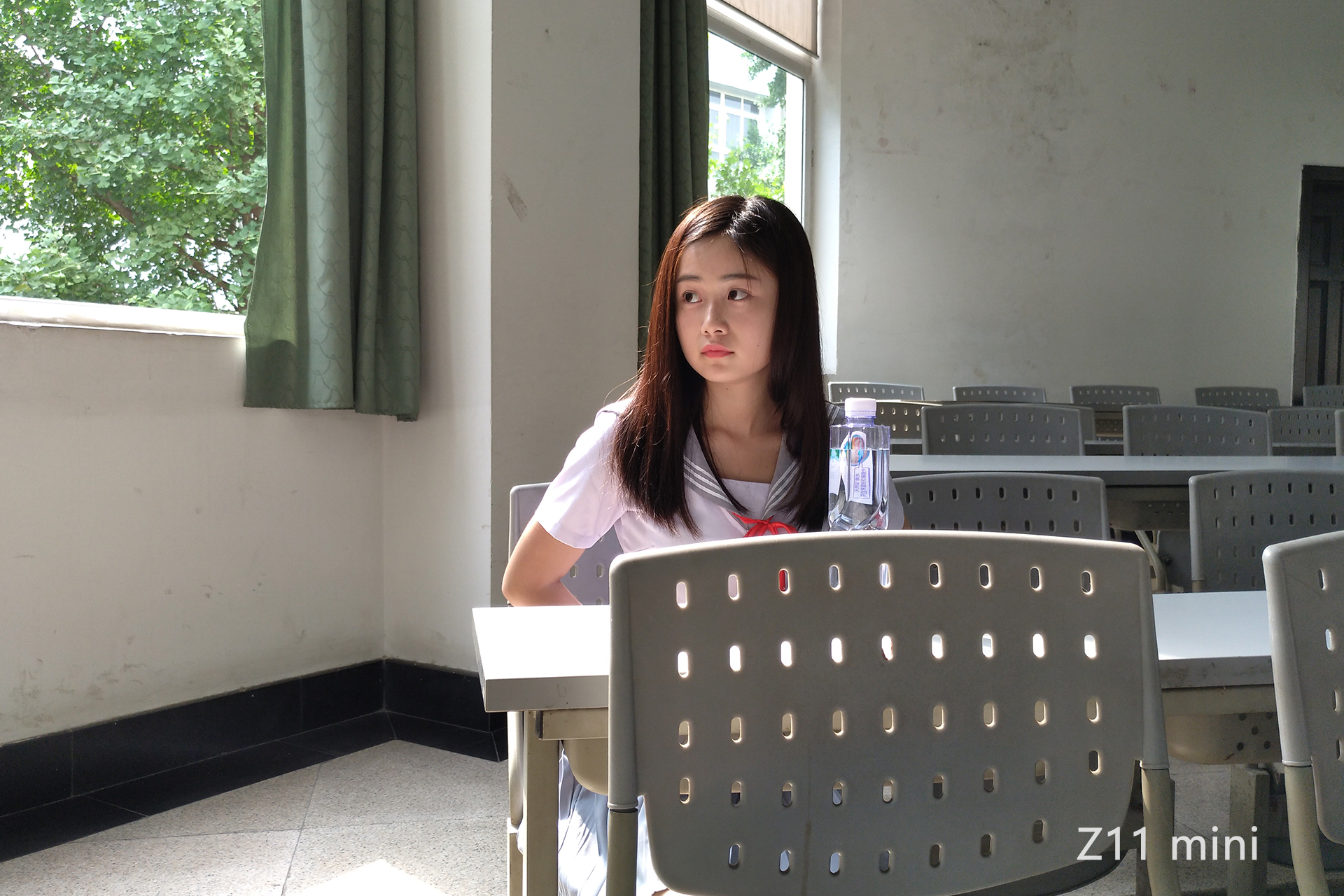 努比亚z11minis游戏测试,努比亚z11minis换电池