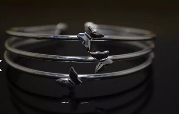 凤眼银饰搭配,搭配蓝玉髓的银饰