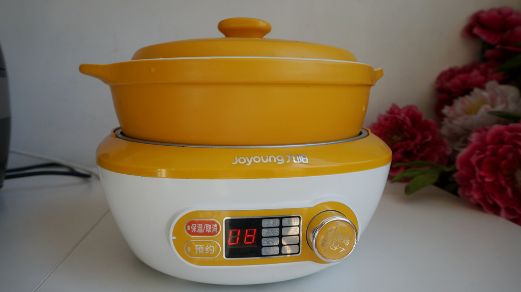 腊肠煲仔饭最正宗的做法,做腊肠煲仔饭的方法