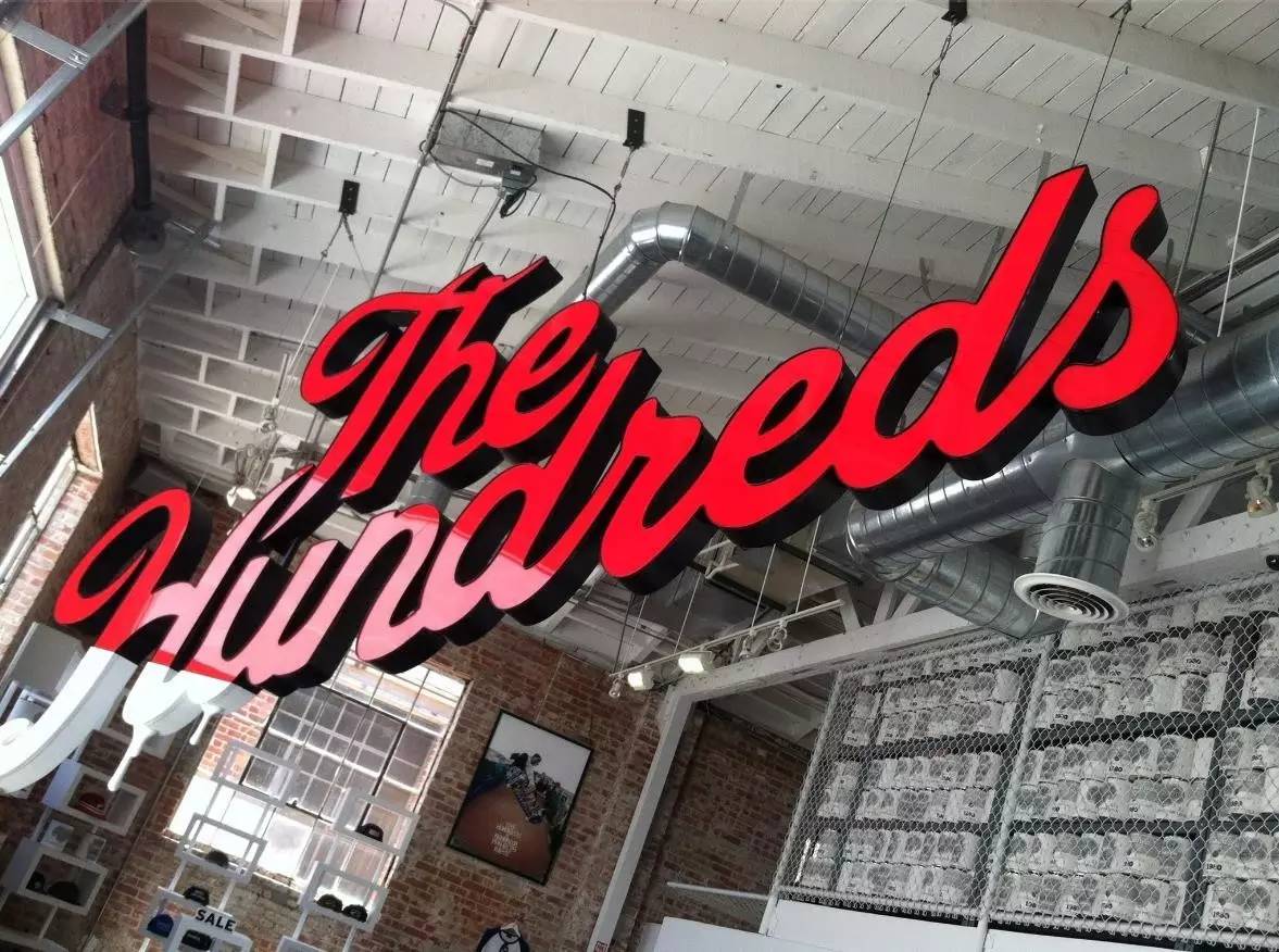 时装周巴黎服装高定,伦敦时装周行程