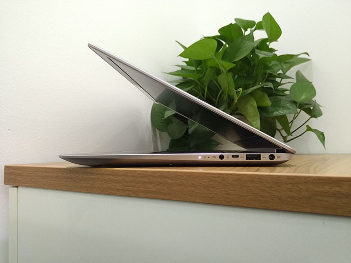 中规中矩，未有突破——华硕ZenBookU305UA评测