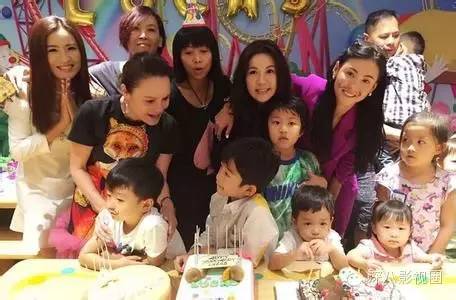 柏芝妈55岁勇闯娱乐圈！她手撕谢家的往事，就是一部老炮儿传奇