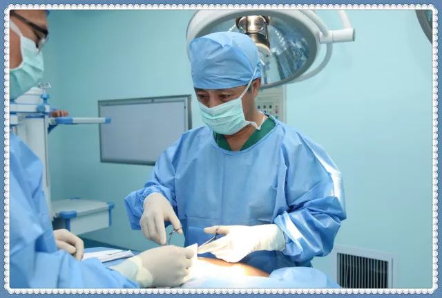 「名医专家」人体血管内的“拆弹专家”血管外科主任李喜春