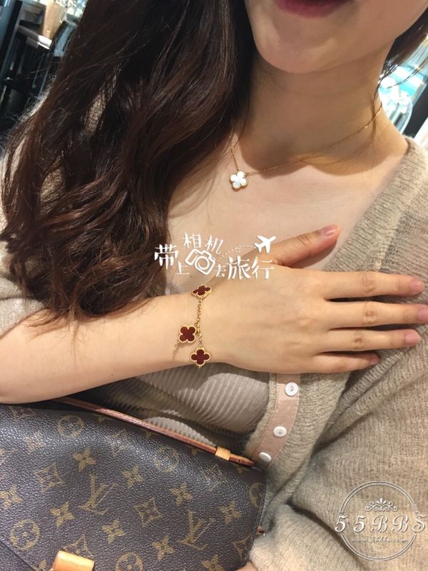 香港偶遇明星jeffrey,香港买香奈儿还是dior优惠多