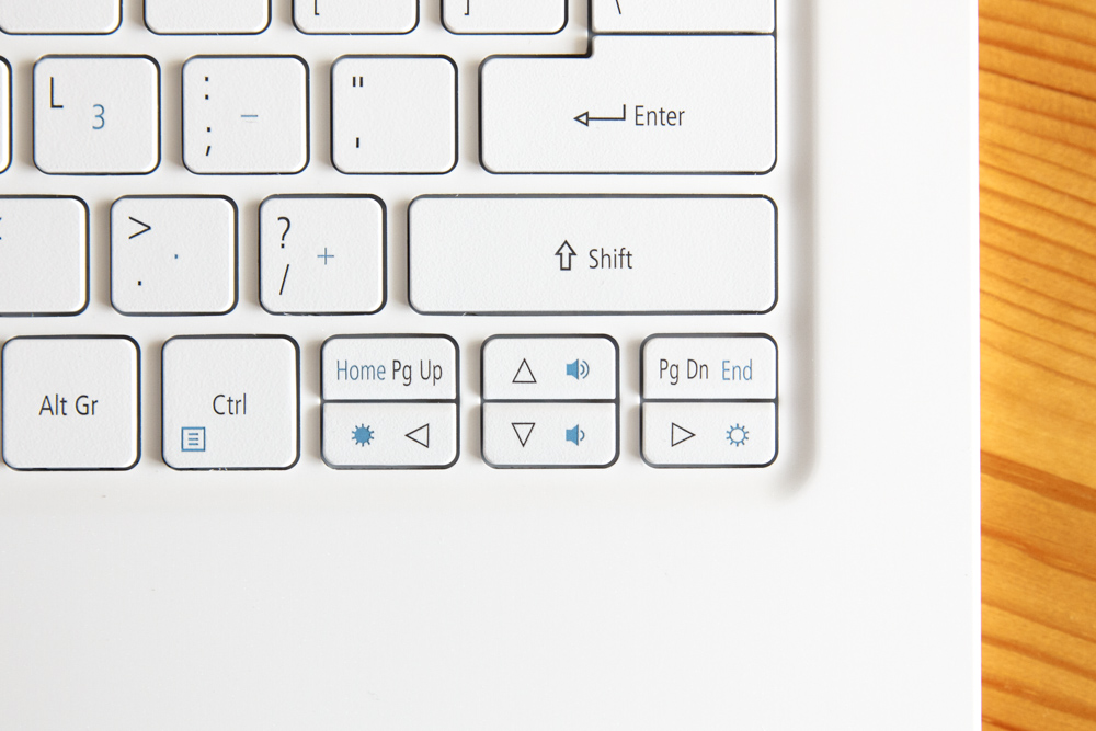 Acer蜂鸟S5-371上手加图赏：告诉你外貌也是生产力