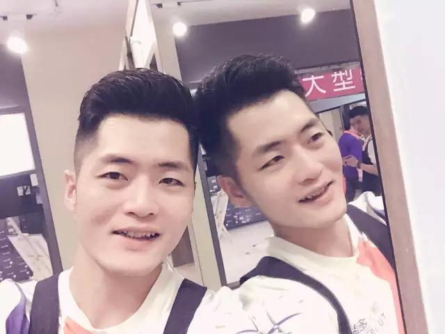 在一家公司很久的文案,在一家设计公司做文案工作