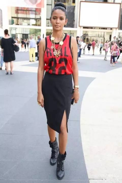 欧洲杯摆脱贴身防守,欧洲杯受冷落