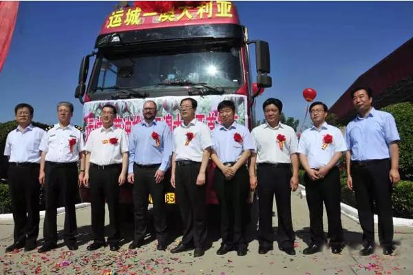 万荣油桃“国际化”的“前世今生”