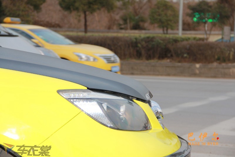 比亚迪s6黑色隔热膜,比亚迪s6贴膜改色