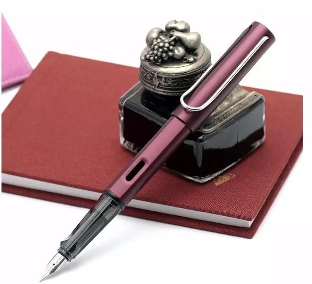 有没有一款适合年轻人练字的钢笔,为了写好字有必要买一支钢笔吗