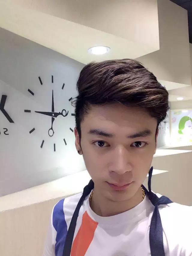 在一家公司很久的文案,在一家设计公司做文案工作