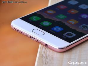 撞衫不可怕谁丑谁尴尬动画,撞衫不可怕谁丑谁尴尬英语怎么说