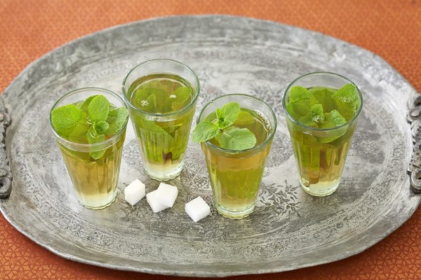 咽喉肿痛生活实用小妙招,有利于缓解喉咙疼痛的方法