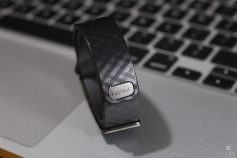 智能手环玩王者荣耀,华为畅玩a1手环