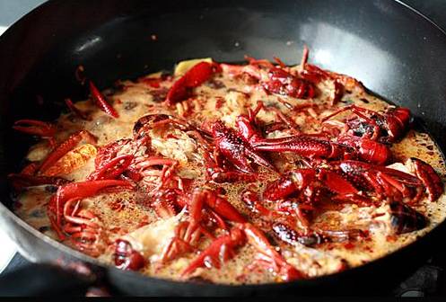 怎么样吃小龙虾才不过敏,怎样吃小龙虾最安全