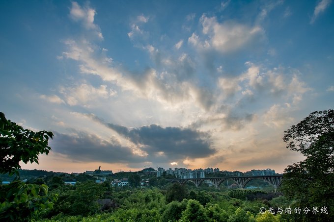 黄果树西江小七孔兴义青岩,西江苗寨黄果树青岩古镇位置