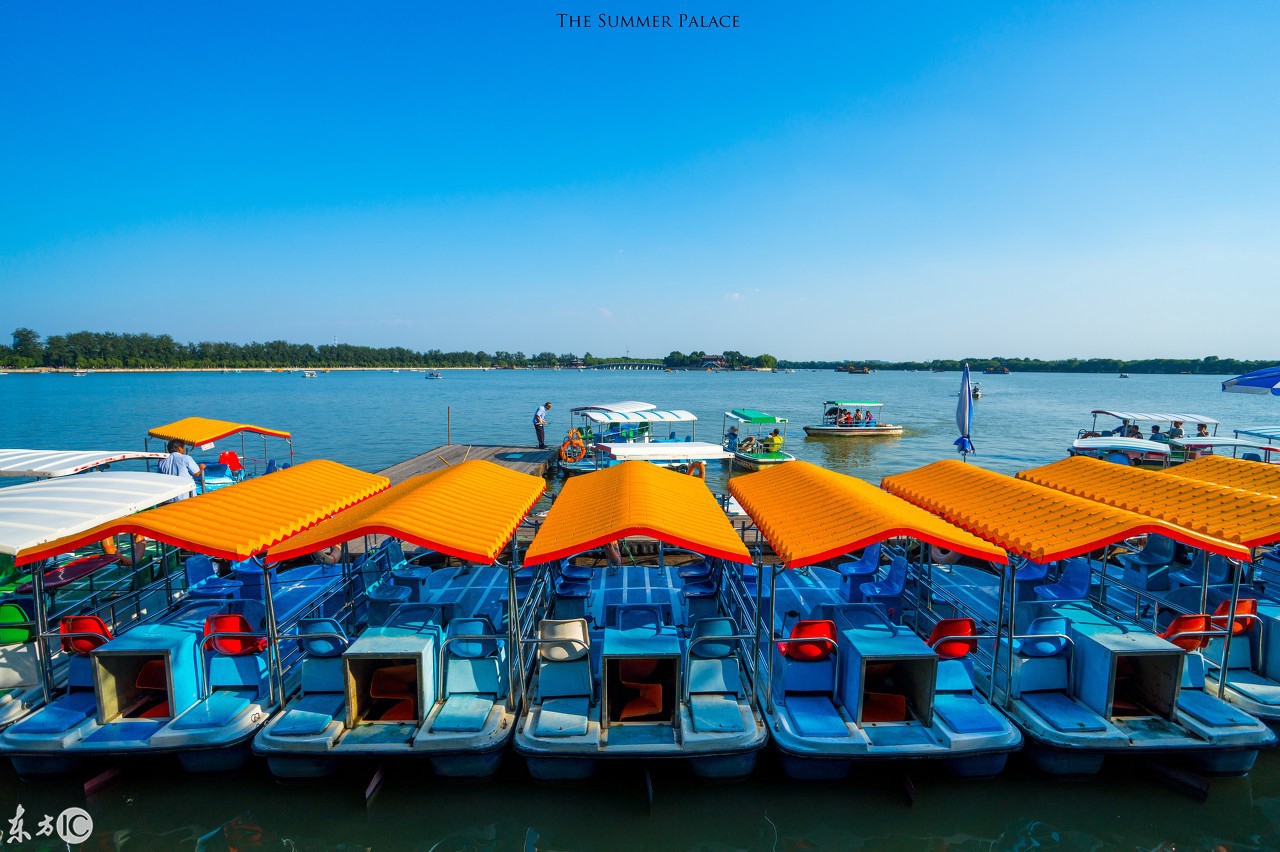 北京颐和园泛舟昆明湖,颐和园昆明湖秋景