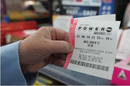 美国彩票头奖奖金高达16亿美元 (美国彩票史上第一大奖16亿美元)