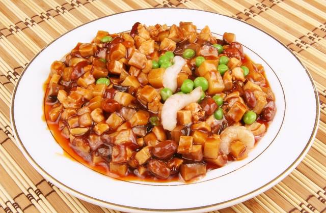 上海滩最有名的美食 (上海滩的特色美食)