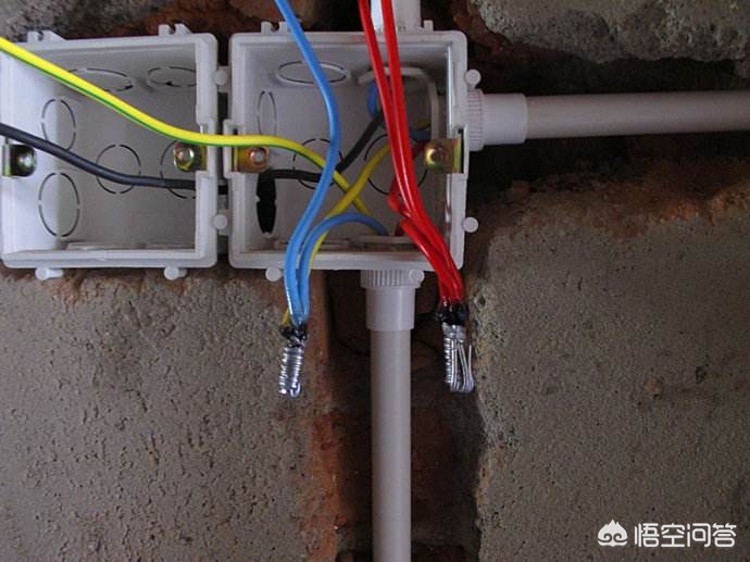 墙里电线被电钻打破了会漏电吗,墙里电线漏电怎么更换电线