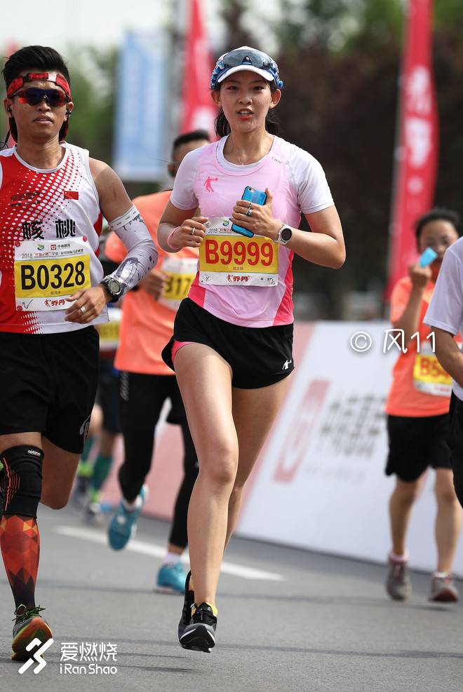 乔丹跑步鞋性价比最高的十款跑鞋,乔丹马拉松跑鞋测评