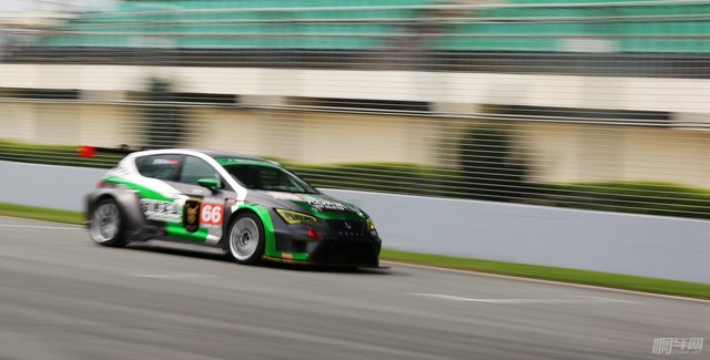 周末别宅啦快来看泛珠赛车节第一天的精彩花絮