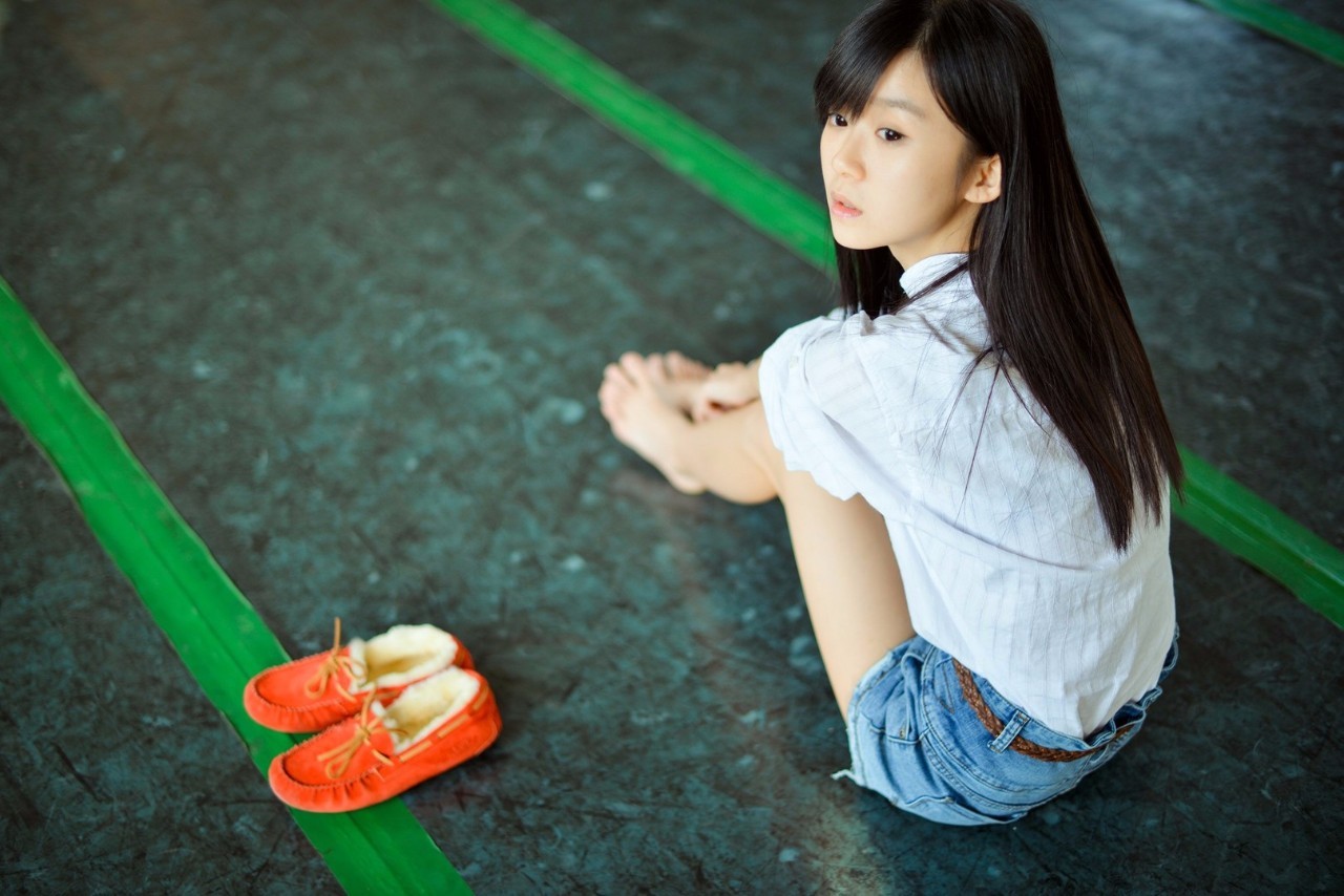 漂亮的姑娘就要嫁人了背后故事,送我出嫁的女孩也出嫁了文案