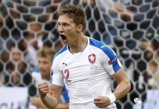 欧洲杯最强奇兵导演捷克神逆转!队员名字“被冠名”成最新网红