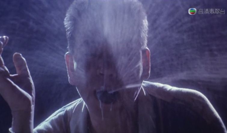 周星驰生日吃面,周星驰星爷高燃登场慢动作