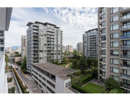 200万在温哥华买什么房好,温哥华小户型公寓价格