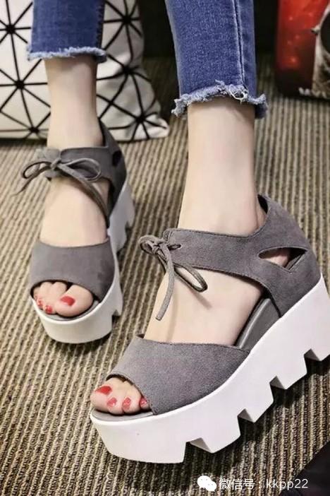 水钻方扣平底软底,方扣水钻浅口半拖舒适软底百搭