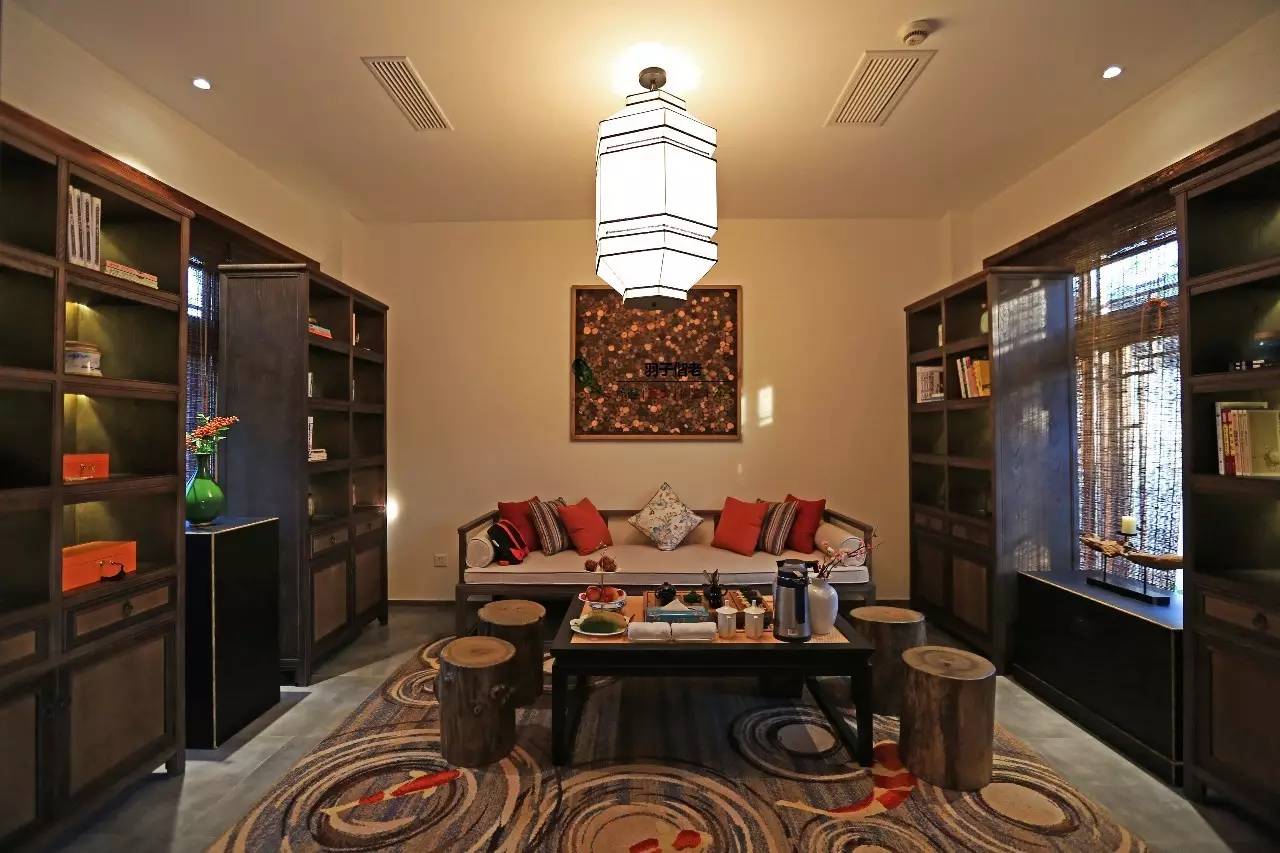 东方盐湖城属于什么镇,东方盐湖城属于哪里