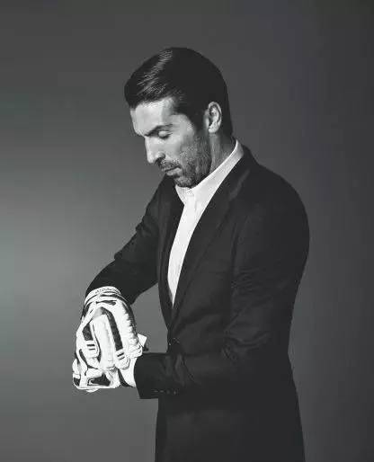 今晚半决赛！快来做一个时髦的伪球迷？