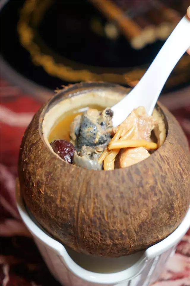 吃个饭感觉去了新加坡,在佛山我只服星州大椰!