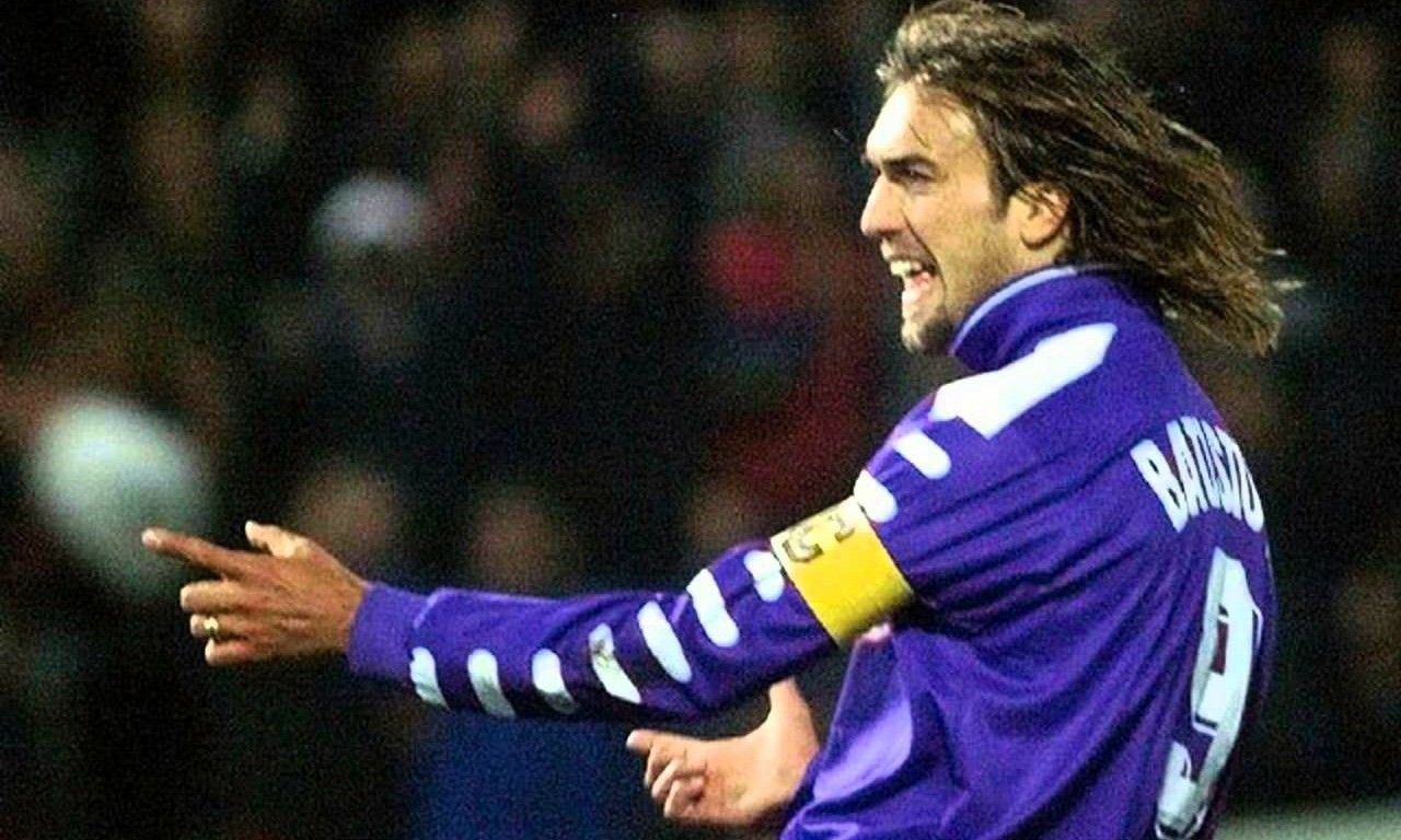 绿茵场传奇,绿茵场上的传奇10号