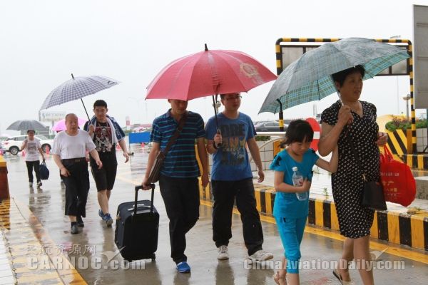冬天的航站楼暖和不,航站楼内冬夏季温度